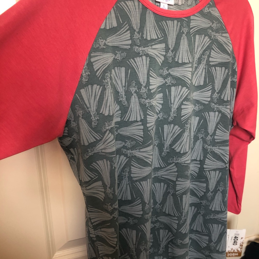 NWT LulaRoe Disney Randy - Aurora size large